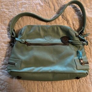 The Manhattan Crossbody bag